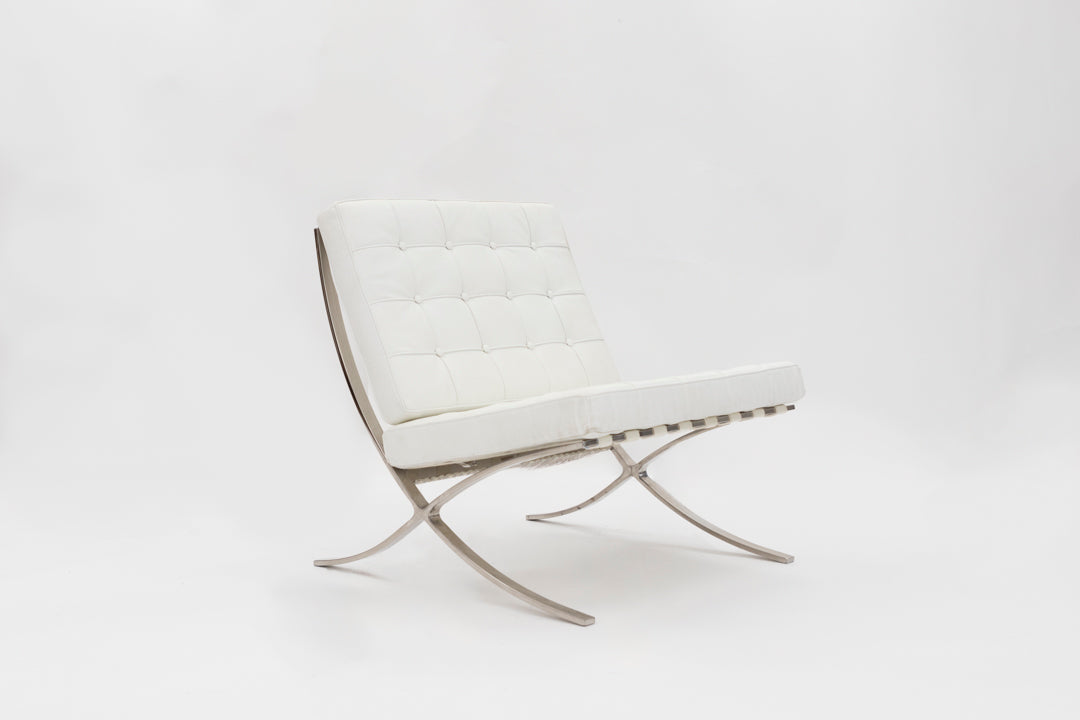 White Barcelona Style Lounge Chair