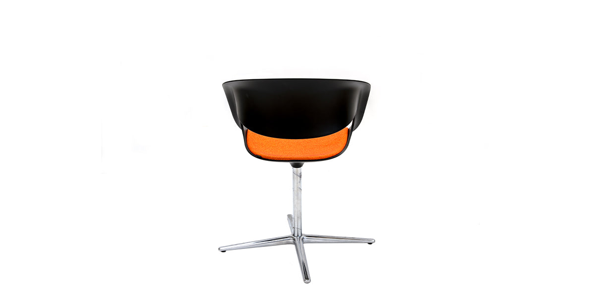 Knoll Saarinen Arm Chair