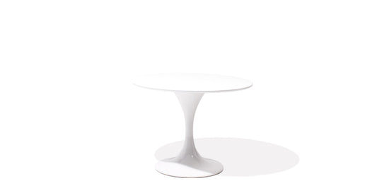 40"DIA White Saarinen Table